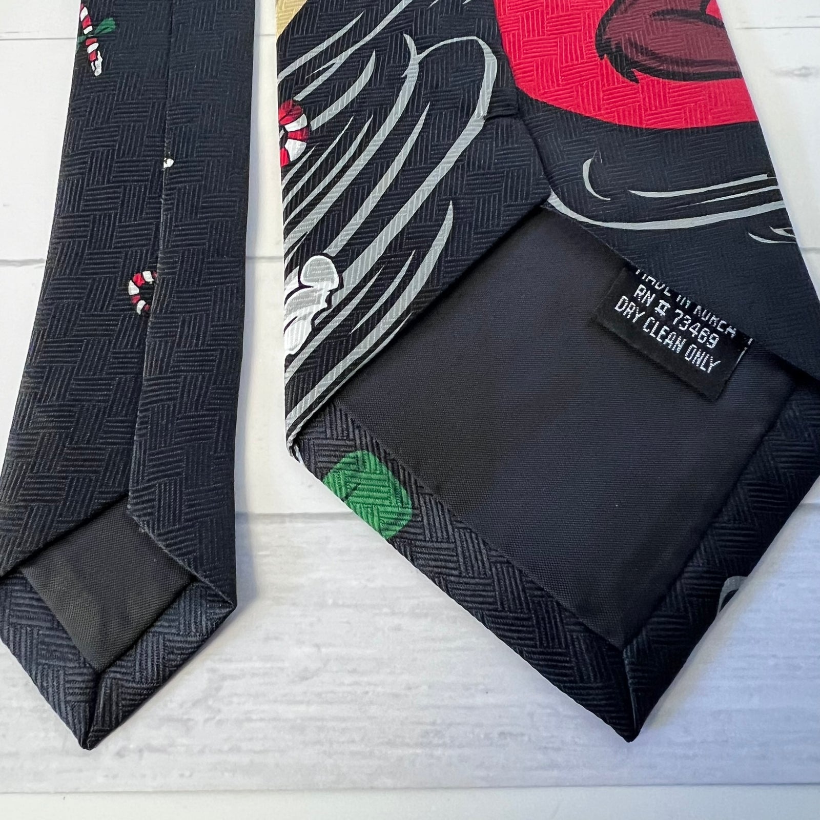 1998 Looney Tunes Taz Christmas Novelty Tie NWT Keith Daniel's Candy Cane Taz