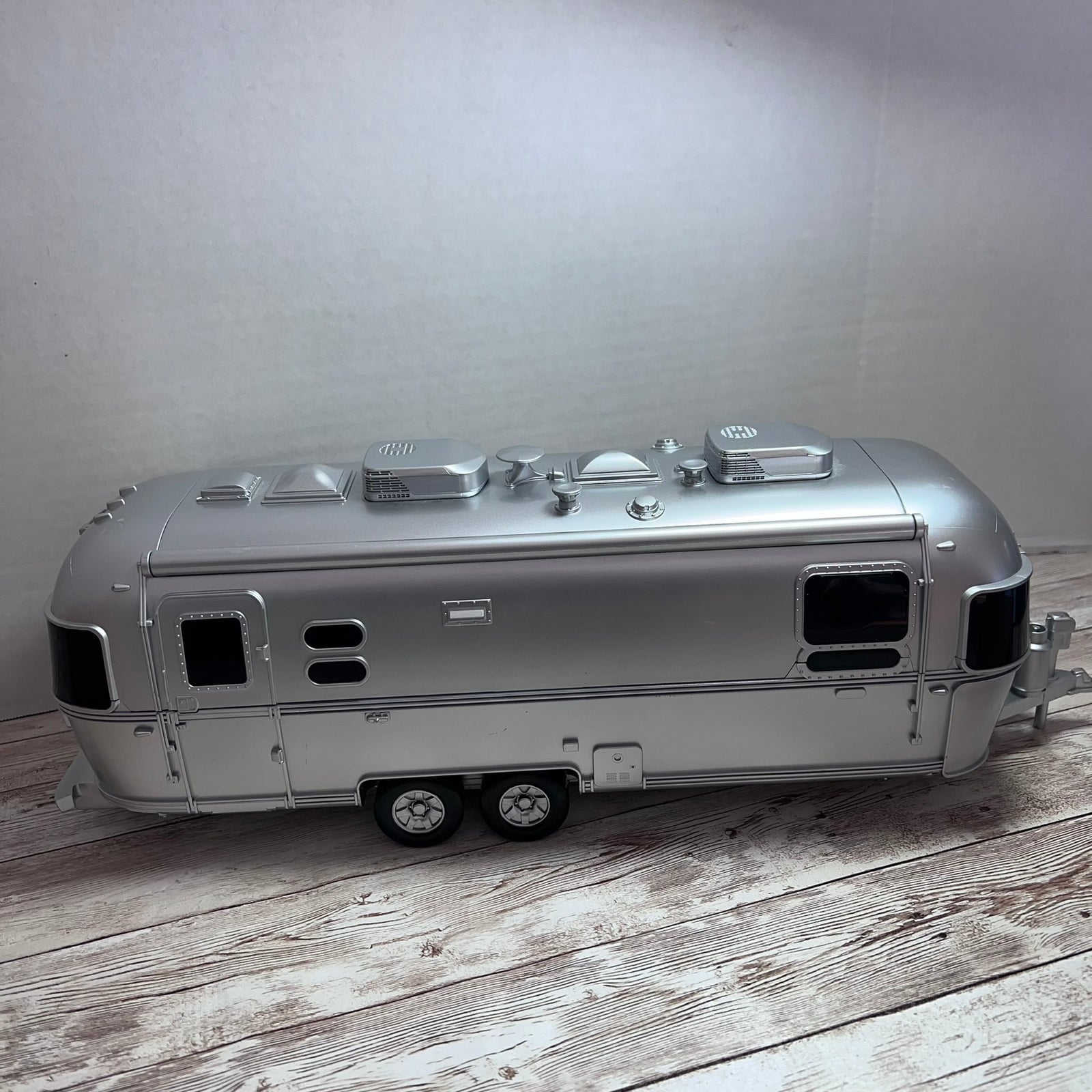 AMC The Accountant 2 Airstream RV Popcorn Bucket Trailer Collectible Limited Edition
