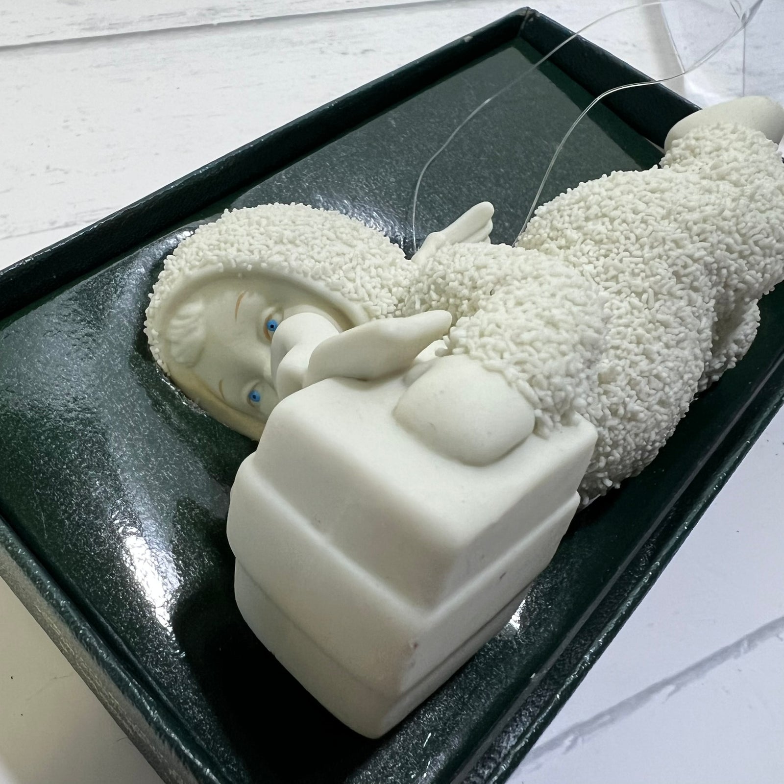 Dept 56 Snowbabies Ornament Lot of 2 Boxed Bisque Porcelain Ornaments 1995
