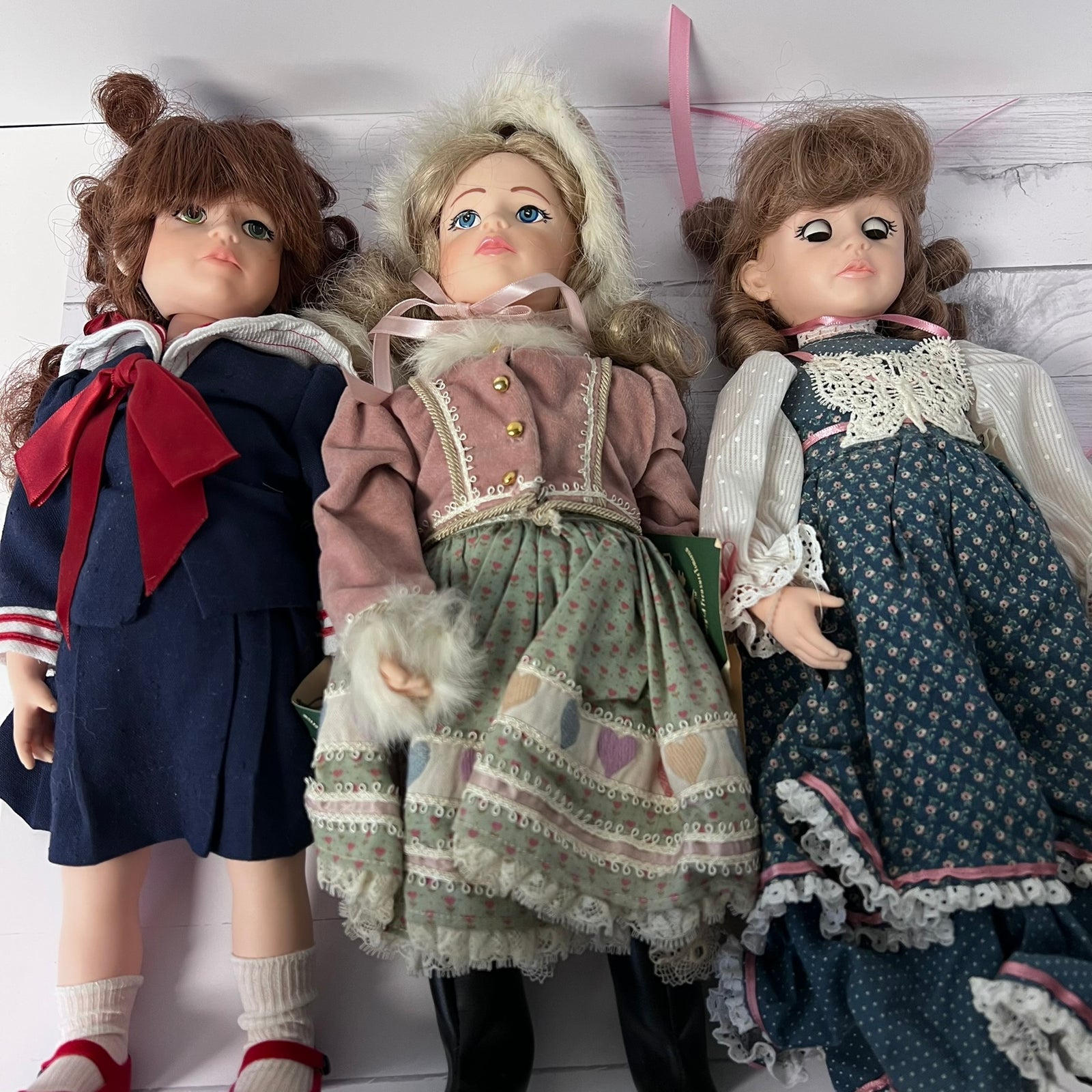 Lot of 3 Robin Woods Dolls Vinyl Dolls Samantha Larisia Signed 1989
