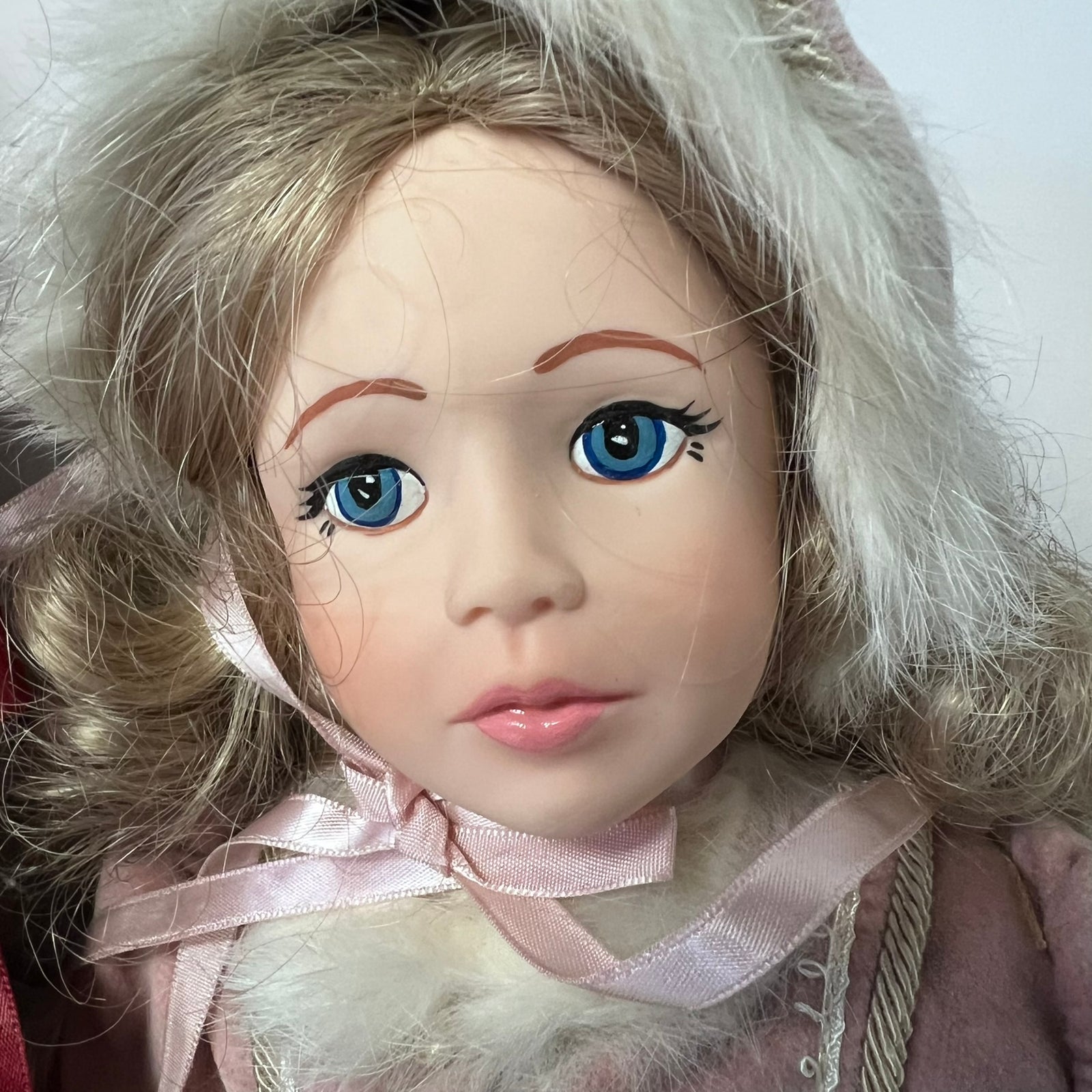 Lot of 3 Robin Woods Dolls Vinyl Dolls Samantha Larisia Signed 1989
