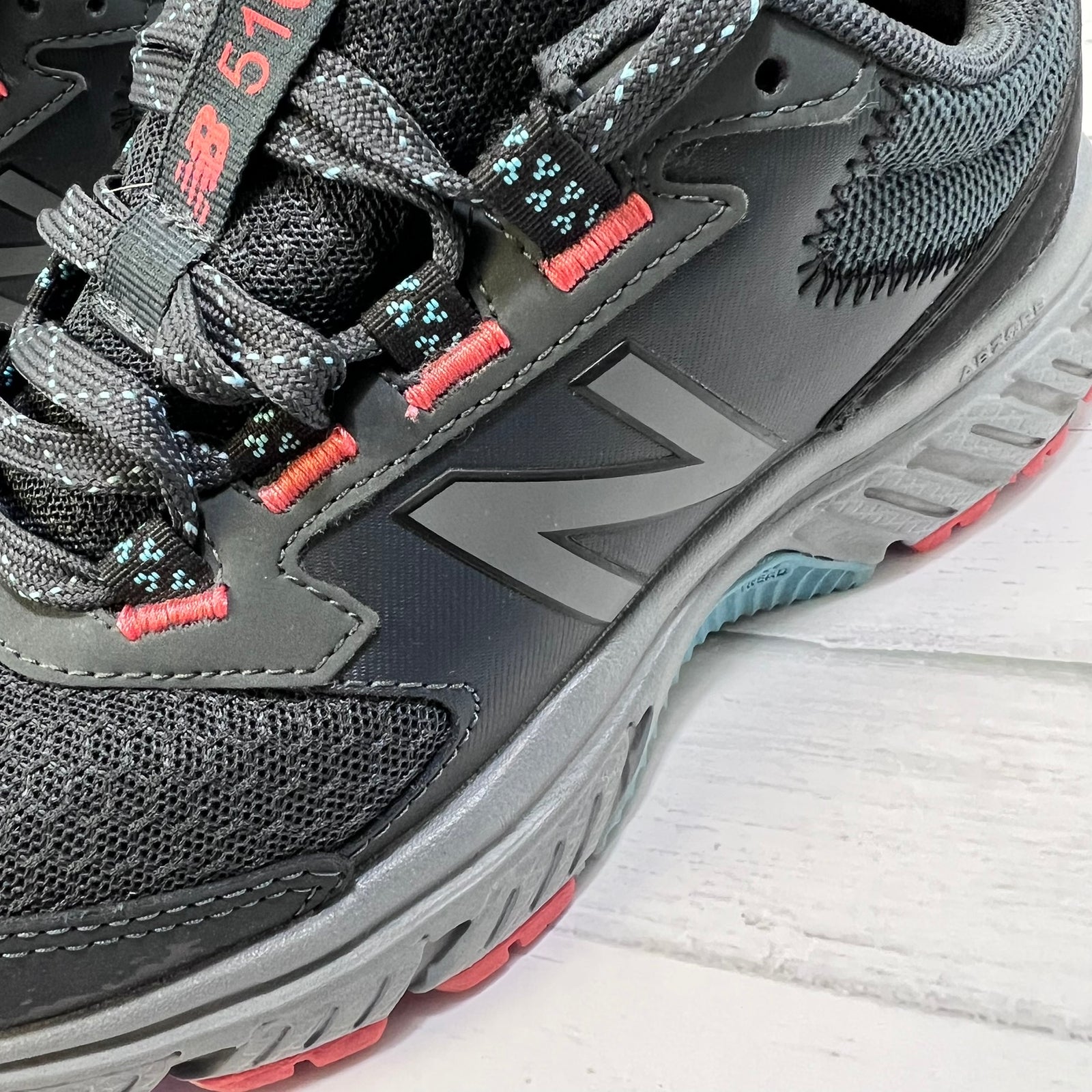 New Balance 510v5 All-Terrain Trail Running Shoes Women's Size 6 WT510LK5