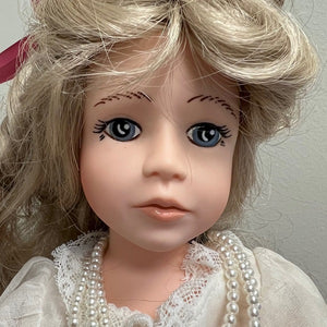 Robin Woods Collectible Doll 14in Krystal Blond Hair Vinyl Doll