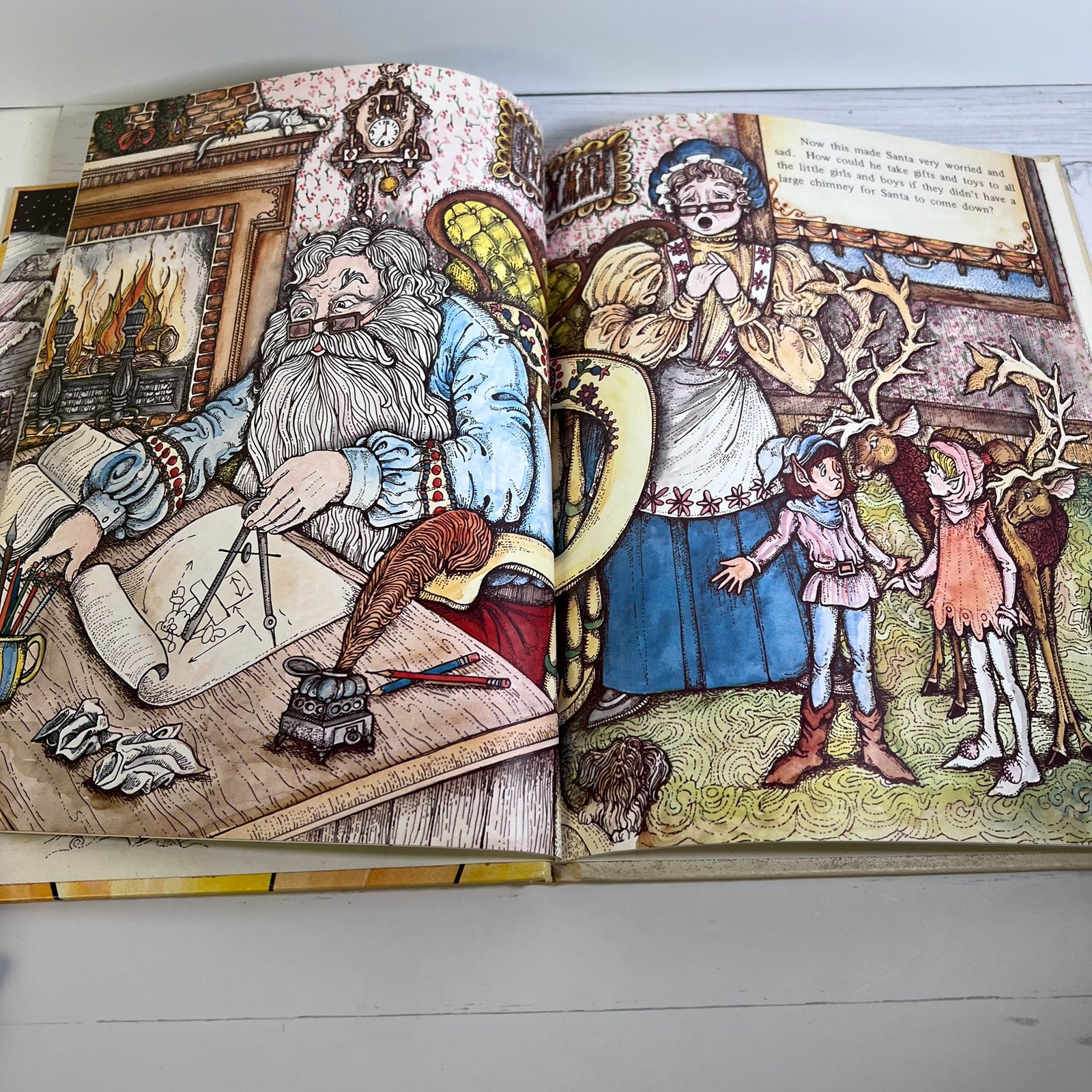 Vintage 1975 Silver Spurs Santa's Smallest Brightest Elf Hardcover First Edition Book