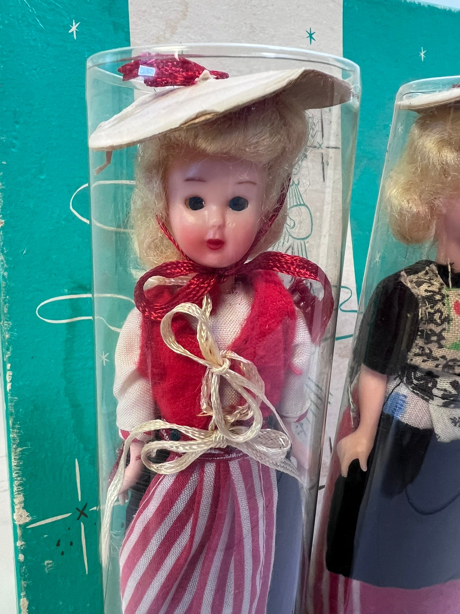 Vintage Dolls of All Nations 5 Doll Set Lawson's Holiday Boxed Sweden Poland Spain Austria France
