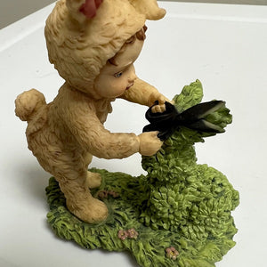 Easter Bunny Figurines Lot of 3 Small Resin Bunny Rabbit Decoration