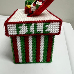 Handmade Plastic Canvas Christmas Recipe Box