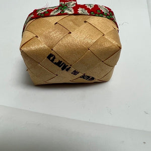 Knitting Basket Christmas Ornament with Knitting Needles