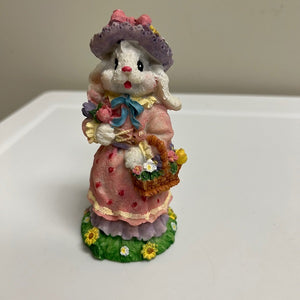 Easter Rabbit Figurine Resin Standing Easter Rabbit Figurines Lot of 3