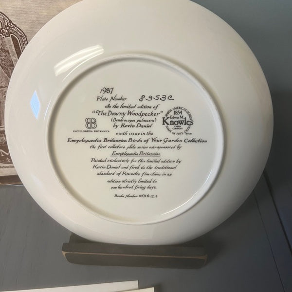 Authentic 1987 Kevin Daniel Downy Woodpecker Collectible Plate