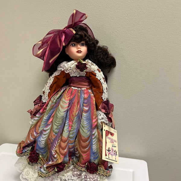 1996 Curtain Call Kids Robin Woods Doll Holly 16 inches