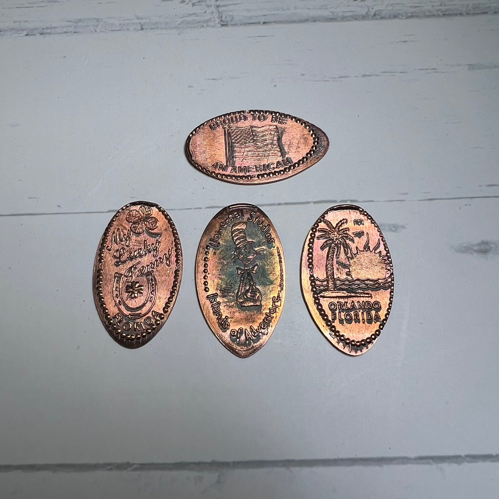 1999 Universal Studios Escape Pressed Penny Album w 4 Elongated Pennies
