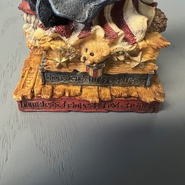 Boyds Bears Bearstone Collection Ms. Liberty Special FoB