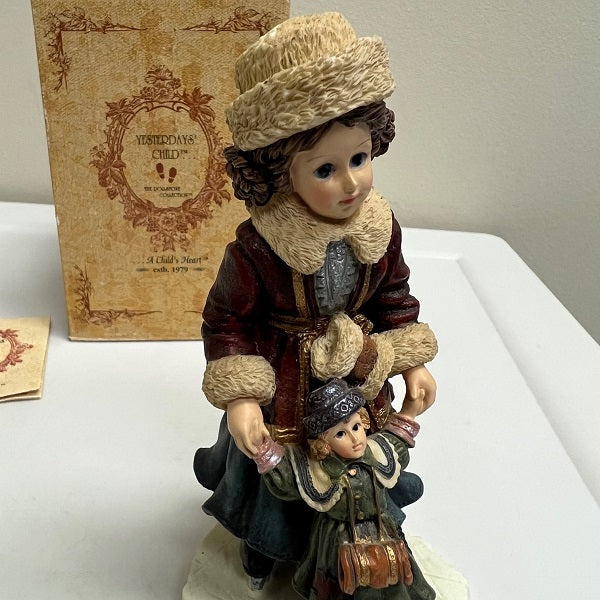 Boyds Bears Yesterday's Child 1996 Kristi with Nicole Skaters Waltz