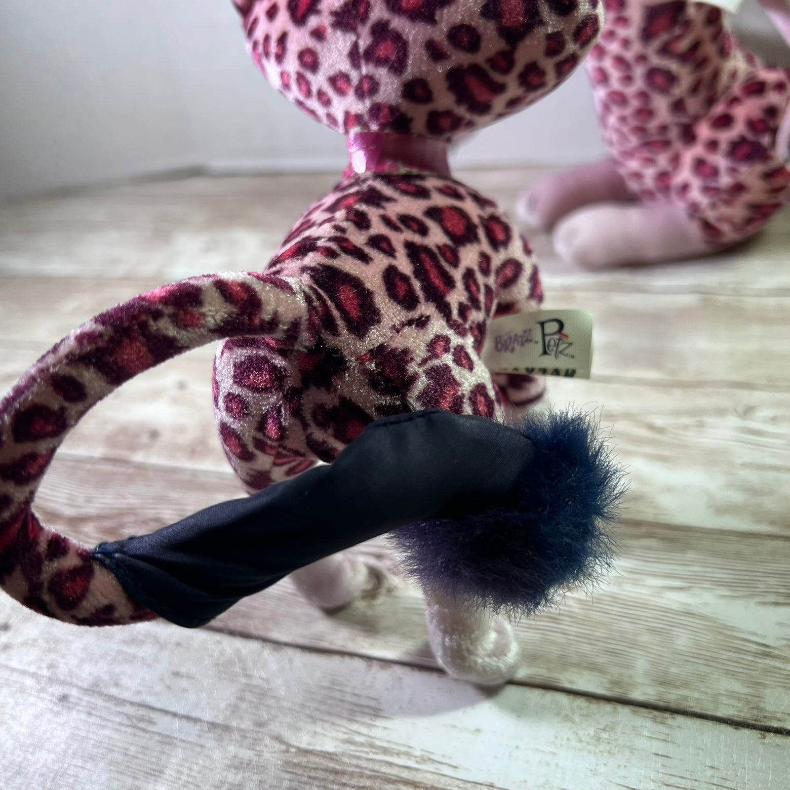 Bratz Petz Catz Kendall Pink Leopard Plush Cats Set of 2 MGA 2004 10" & 6"