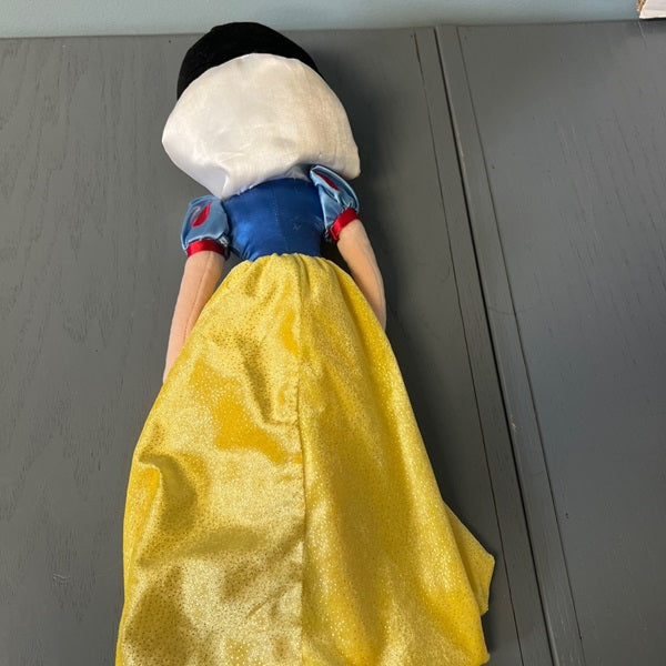 Disney Princess Snow White 21 inch Plush Doll London Disney Store