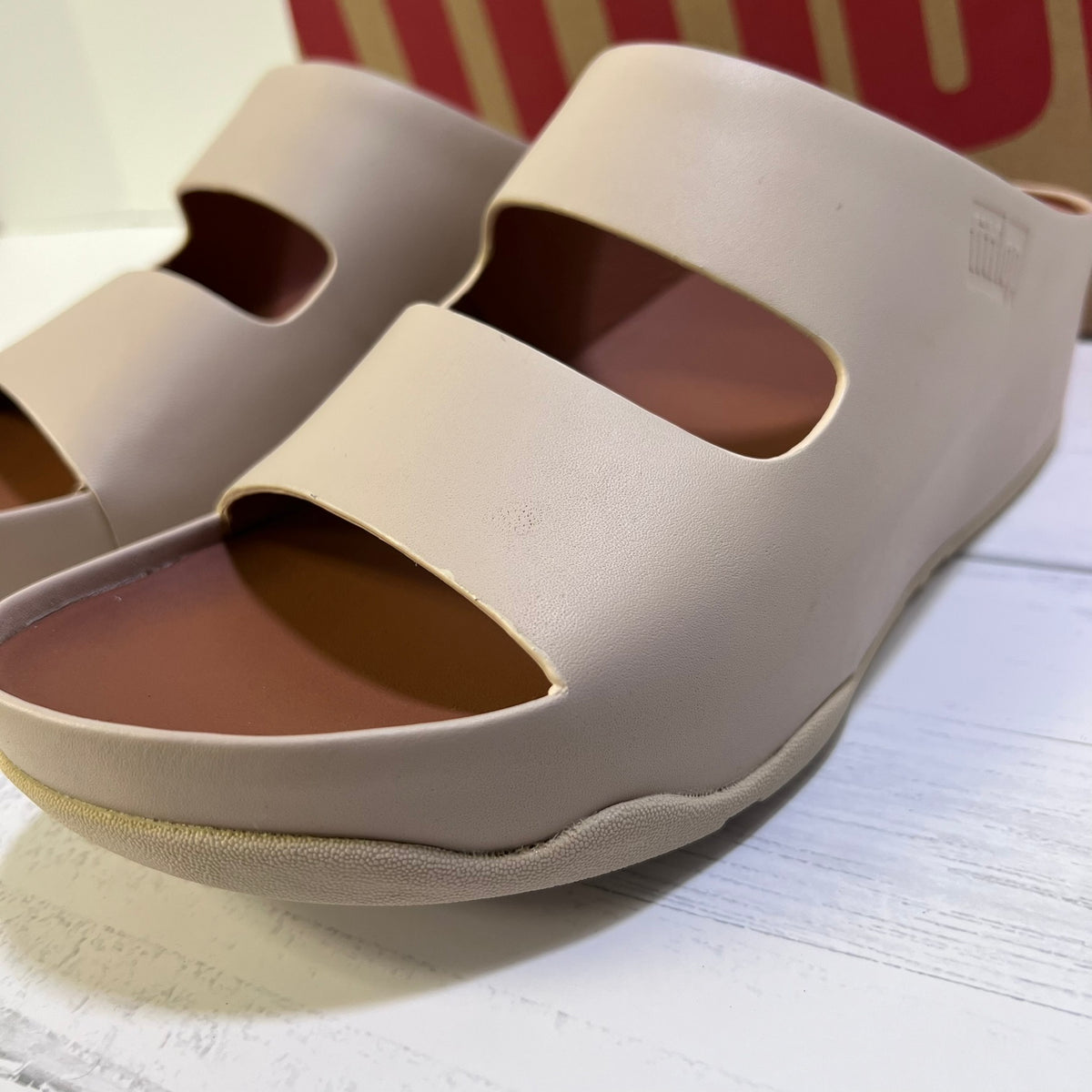 fitflop sandals