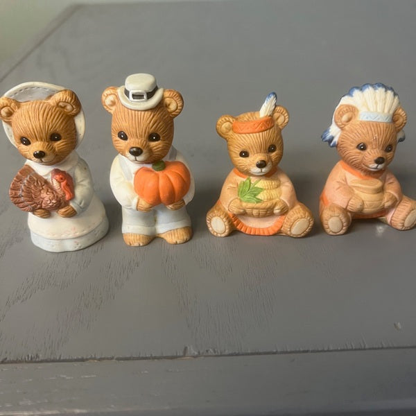 Homco Autumn Harvest Bears Thanksgiving Set of 4 Figurines