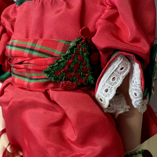 Robin Woods Vintage Doll Holly Noel Vinyl Christmas Doll 14in 1987