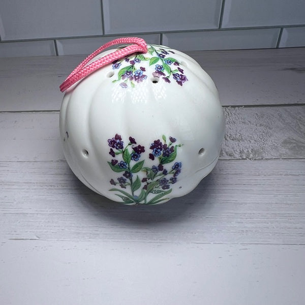 Vintage Ceramic Air Freshener Pomander Forget Me Knot Floral Design