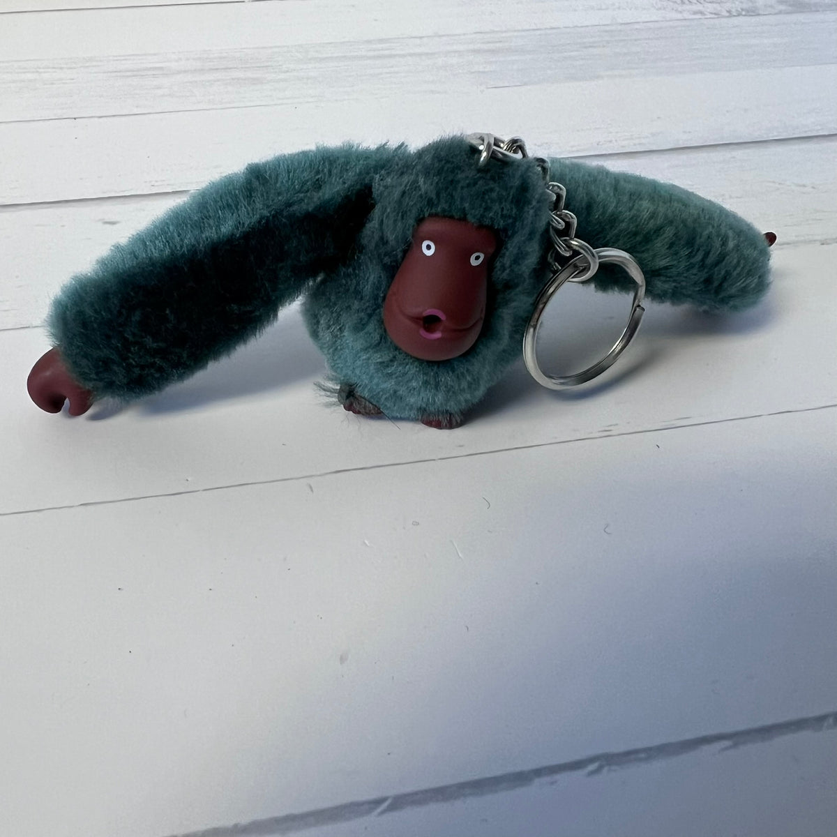 Kipling ELIN Monkey Keychain Plush Bag Charm Forest Green Gorilla Cambodia