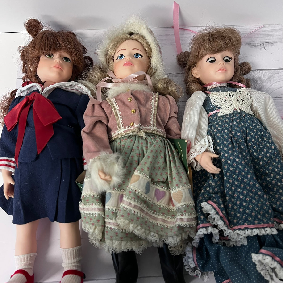 Lot of 3 Robin Woods Dolls Vinyl Dolls Samantha Larisia Signed 1989