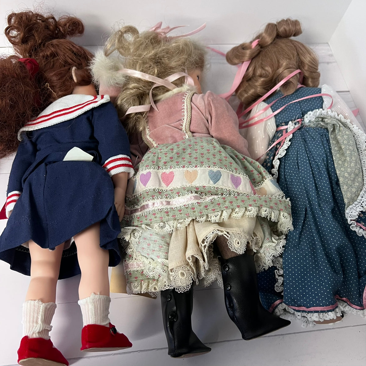 Lot of 3 Robin Woods Dolls Vinyl Dolls Samantha Larisia Signed 1989