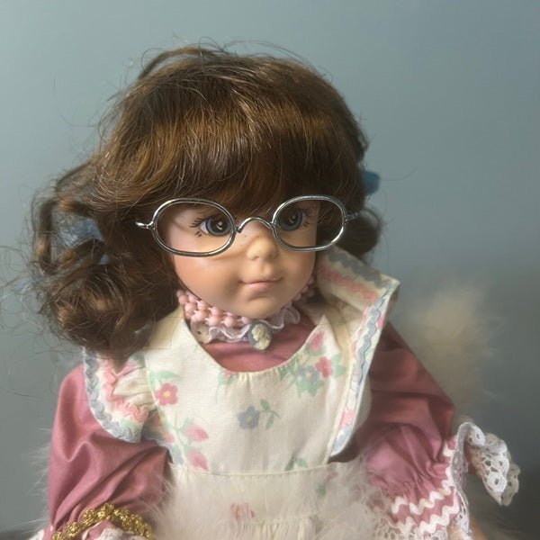 Authentic Robin Woods Dani Visits Grandma's Attic Vinyl Doll