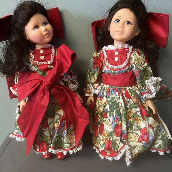 Robin Woods Julia The Invisible Playmate Set of Two 13 inch Vinyl Dolls