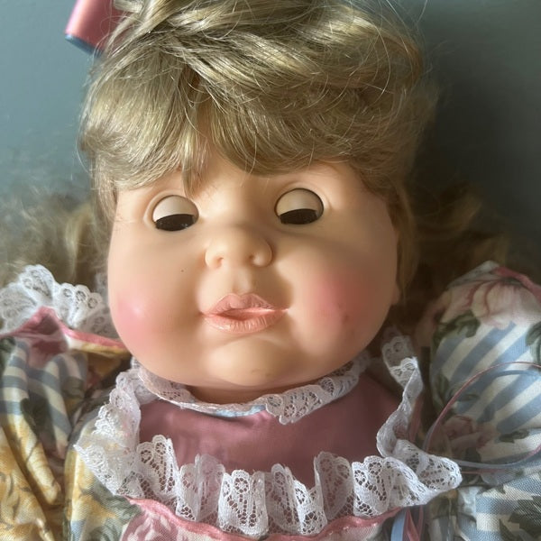 Robin Woods "Lindsay" 24" Vinyl Doll - Playmate Today, Treasure Tomorrow