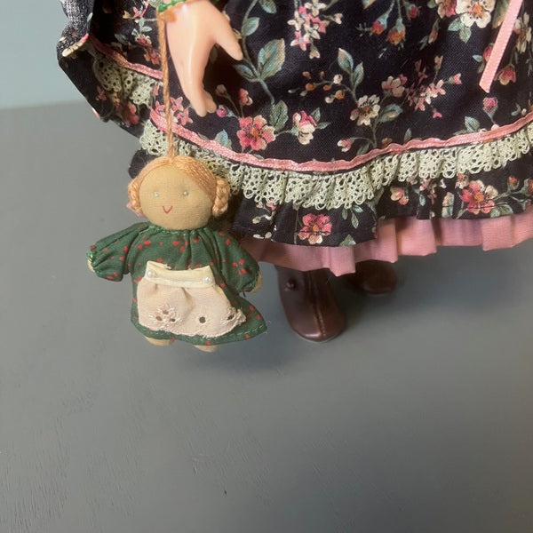Authentic Robin Woods Priscilla The Lost Doll 14-inch Vinyl Doll