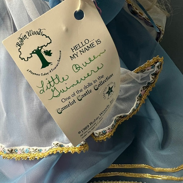 Robin Woods The Camelot Castle Collection Doll Little Queen Guinevere