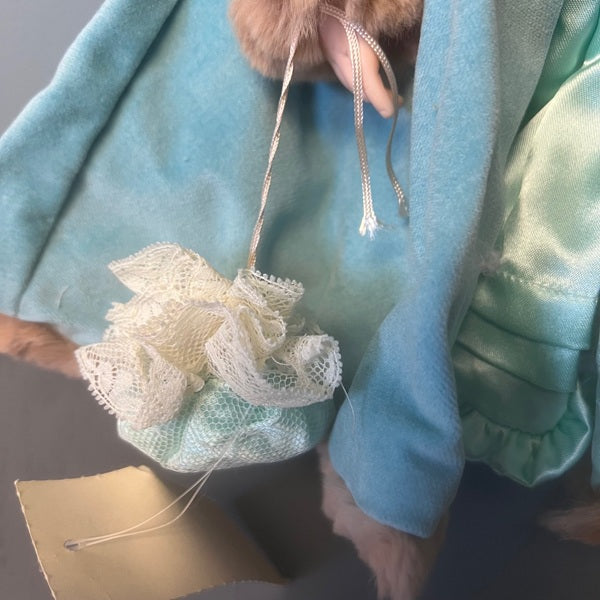 Robin Woods Vinyl Doll Blue Outfit Blond Hair Blue Eyes 14 inch