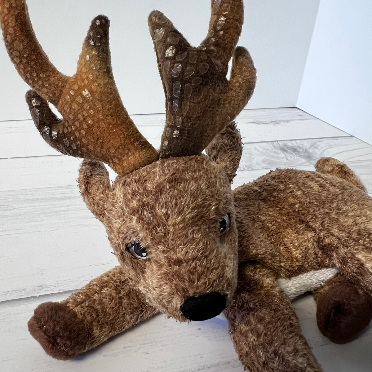 Ty Beanie Baby Roxie the Reindeer Plush 2000 Retired Black Nose Variant