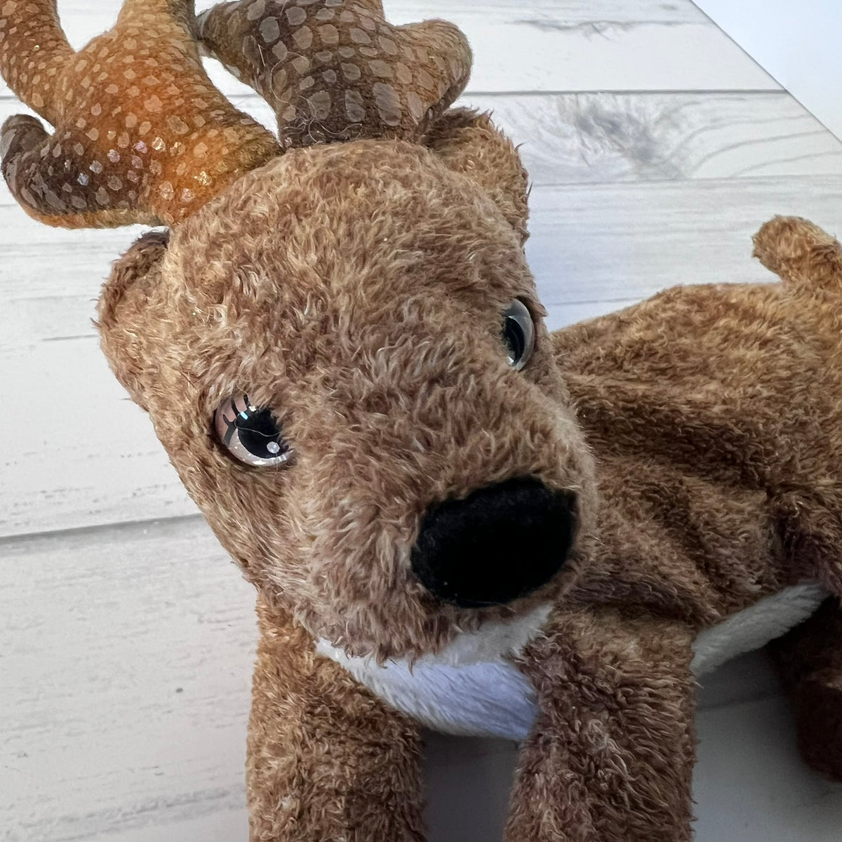 Ty Beanie Baby Roxie the Reindeer Plush 2000 Retired Black Nose Variant