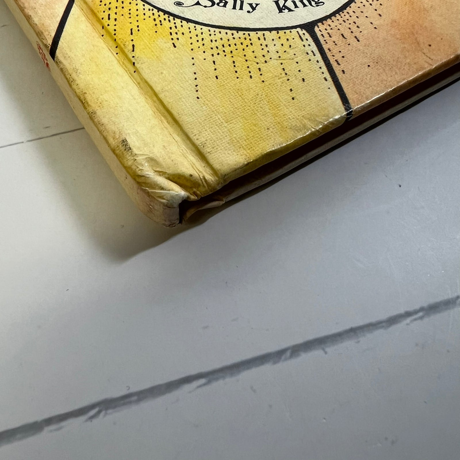 Vintage 1975 Silver Spurs Santa's Smallest Brightest Elf Hardcover First Edition Book