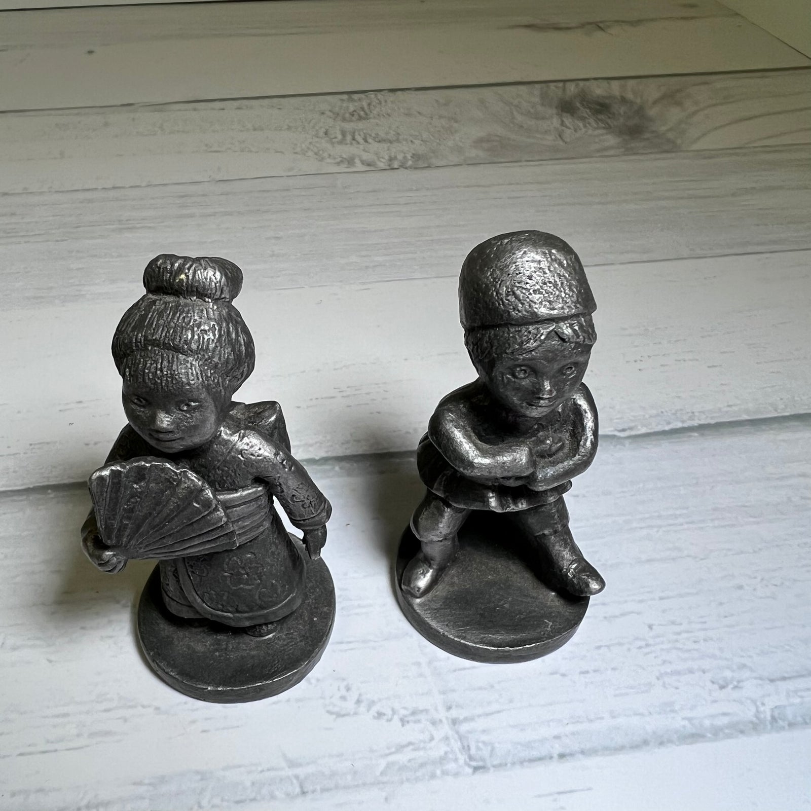 Vintage 1976 Gateway Home Decorators Pewter Japanese Boy Girl Figurines Pair