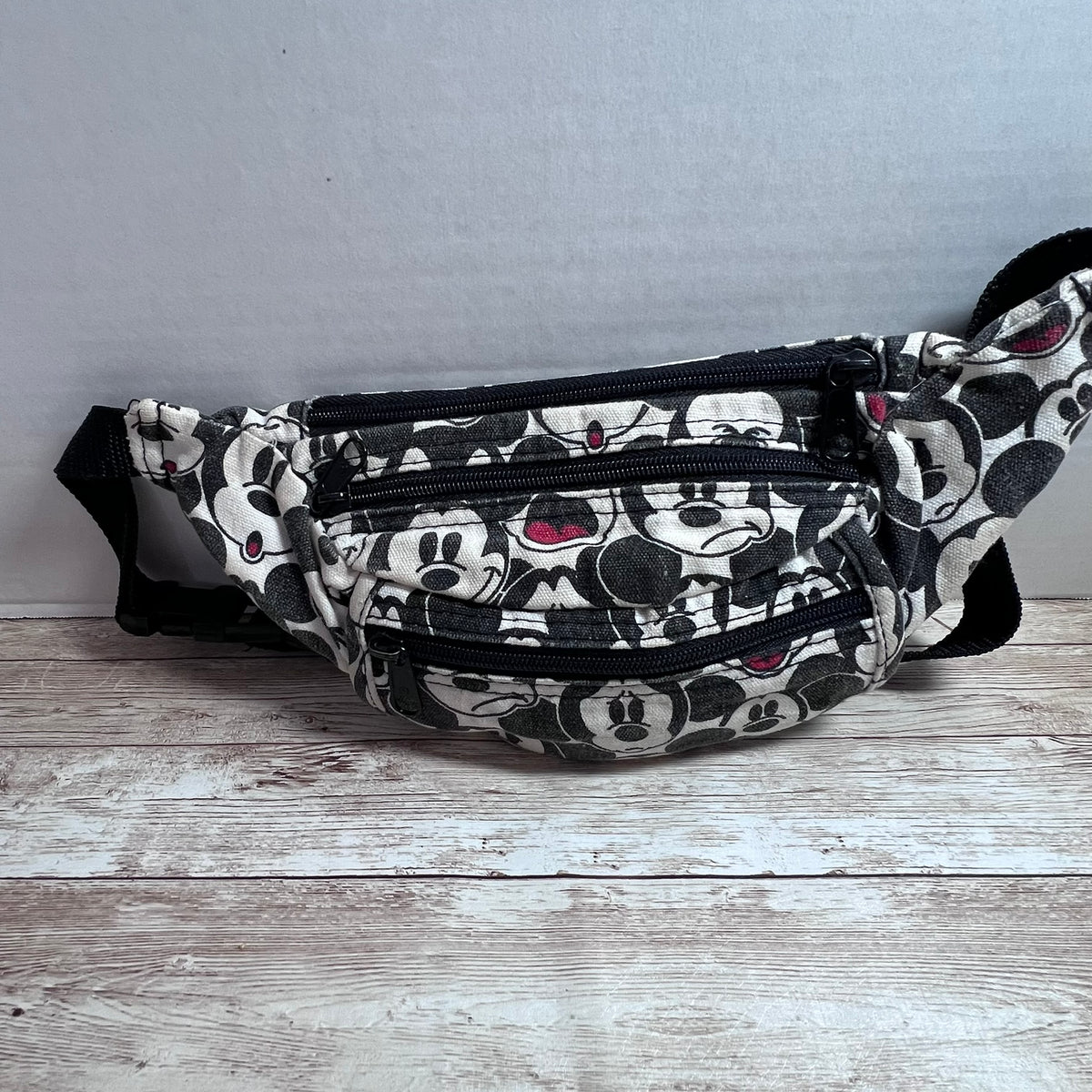 Vintage 90s Disney Mickey & Co Fanny Pack & NWT Mickey Mouse Plush Toy Lot