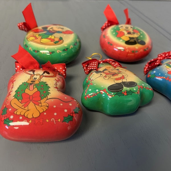Vintage Disney Decoupage Plastic Ornaments Lot of 5 Mickey Donald  Pluto 