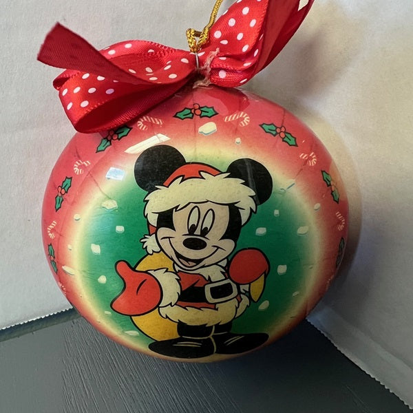 Vintage Disney Decoupage Plastic Ornaments Lot of 5 Mickey Donald  Pluto 
