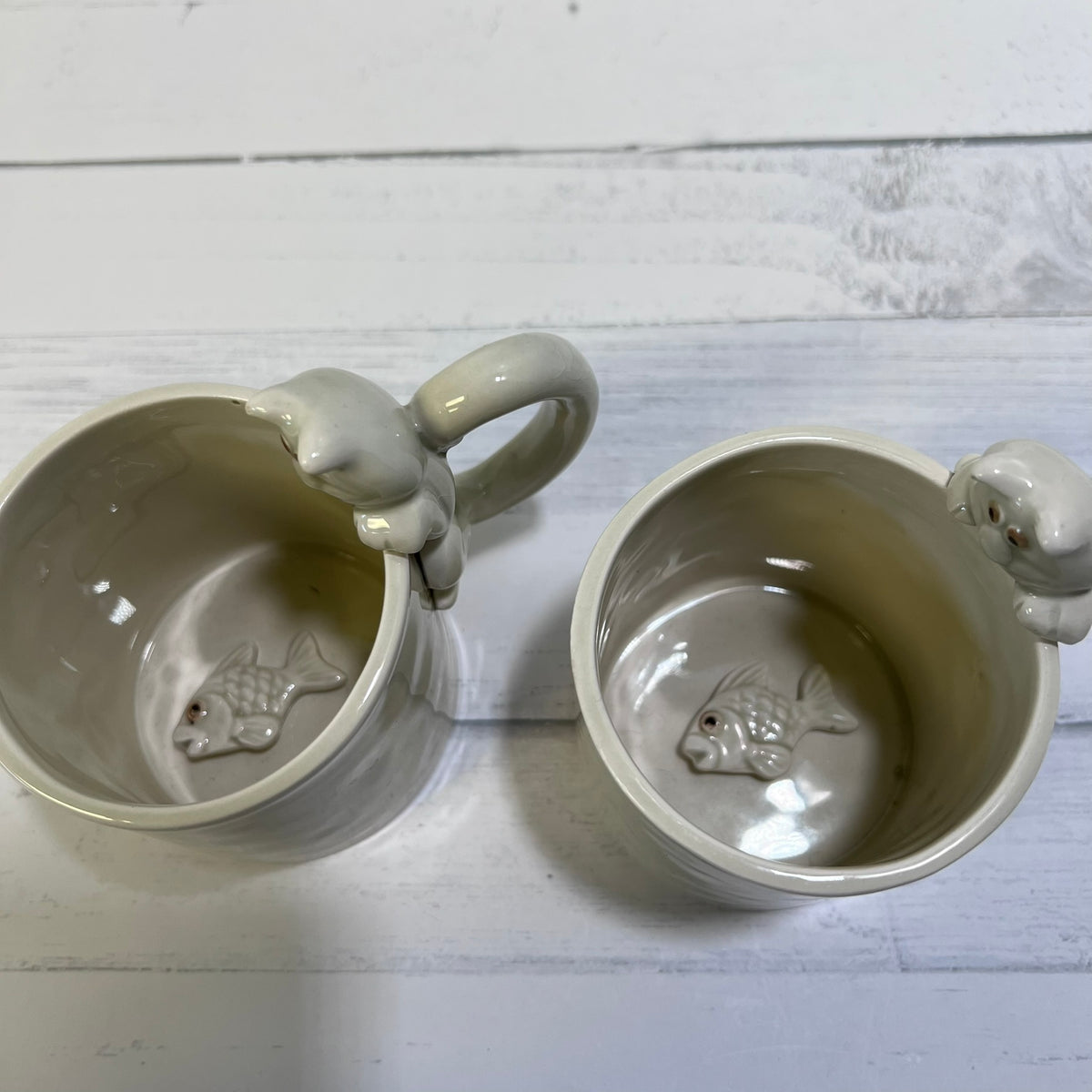 Vintage Fitz & Floyd Cat Nap Mugs Set of 2 Cat Handle Fish Surprise 1977 1978