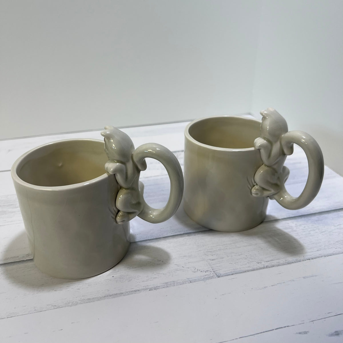 Vintage Fitz & Floyd Cat Nap Mugs Set of 2 Cat Handle Fish Surprise 1977 1978