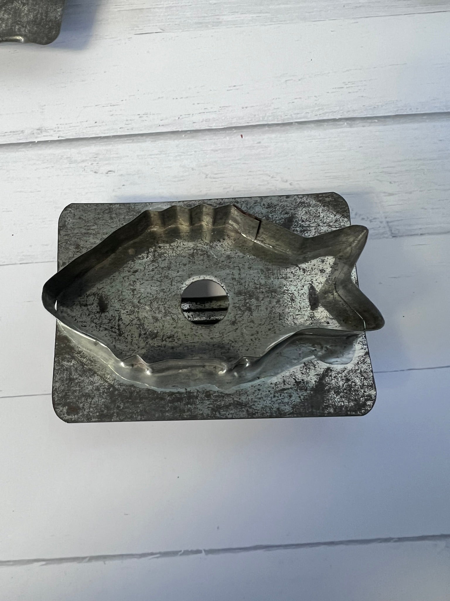 Vintage Tin Cookie Cutters Set of 4 Rabbit Chicken Horse Fish Farmhouse Kitchen