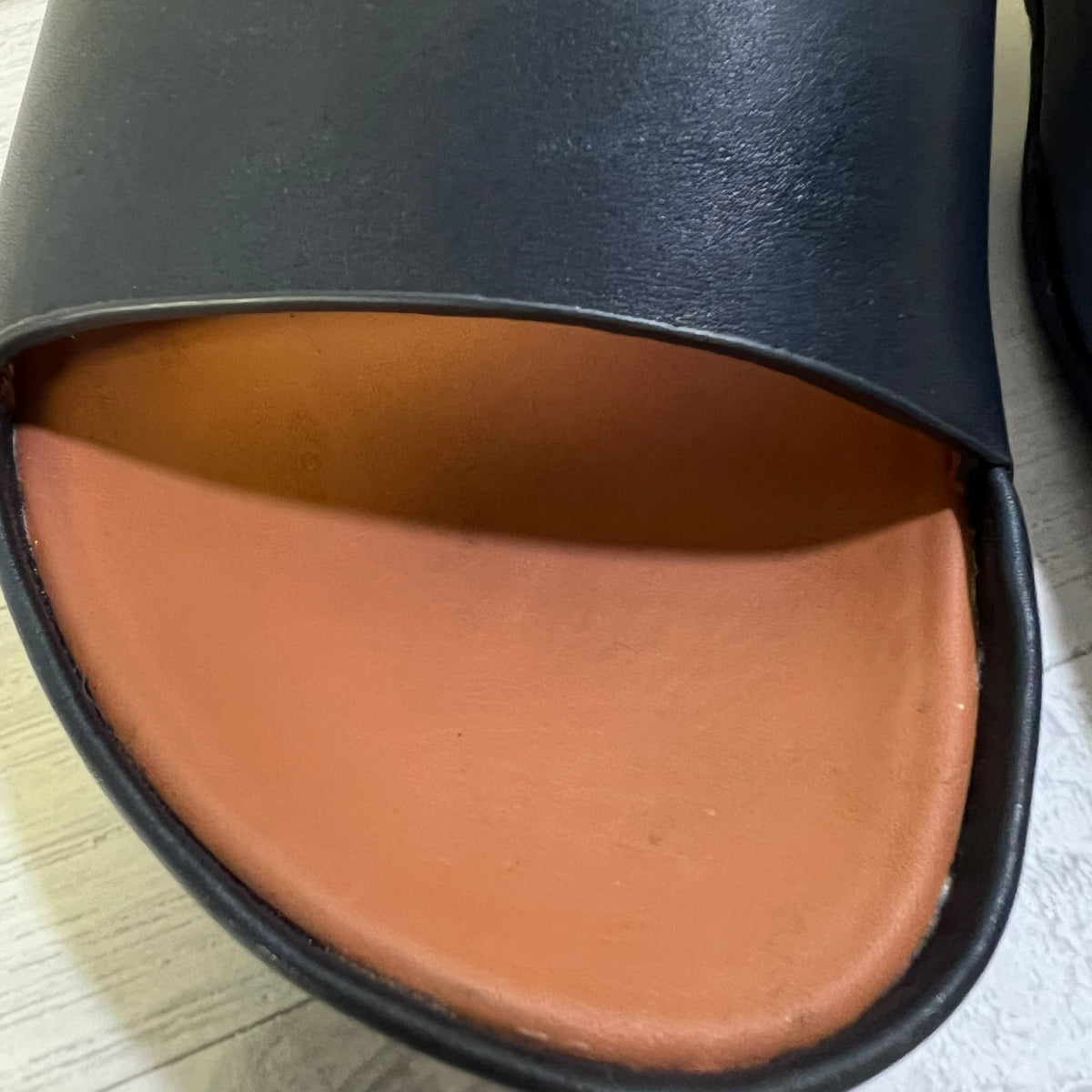 FitFlop Shuv Two Bar Leather Slides Stone Beige Women's Size 6