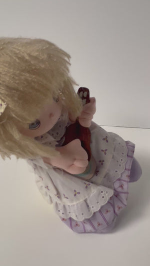 1989 Precious Moments Mandy Musical Plush Doll - "Teach the World to Sing"