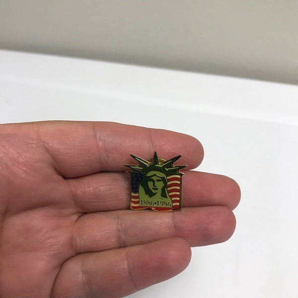 Vintage Statue Of Liberty 1886-1986 Lapel Pin