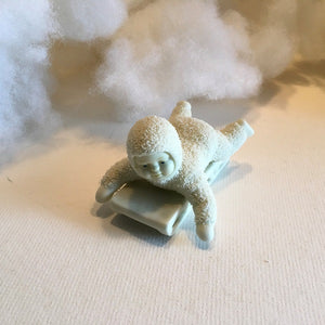 DEPT 56 SNOWBABIES Hold On Tight Winter Tales Sledding Sled