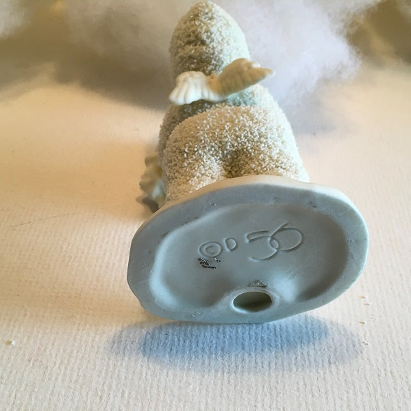 Snowbabies Figurine With Wreath Christmas Decoration 