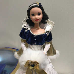 Disney Holiday Collection Snow White Holiday Princess Doll 1998