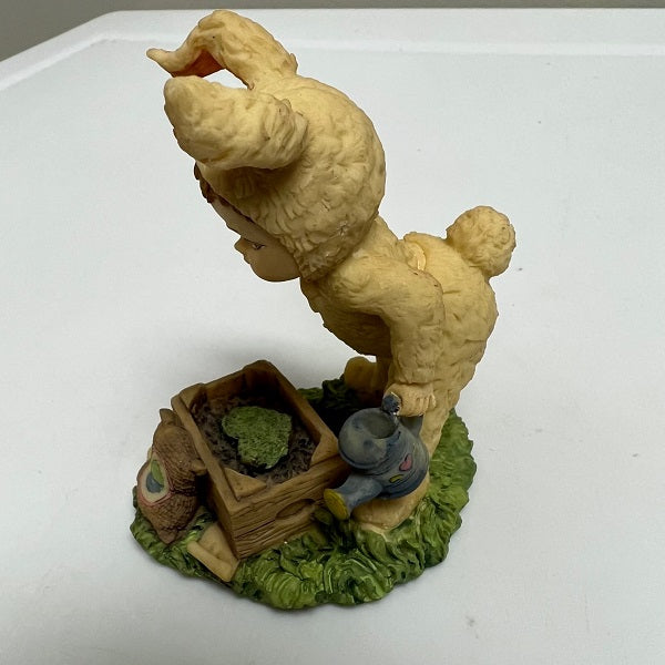 Easter Bunny Figurines Lot of 3 Small Resin Bunny Rabbit Decoration